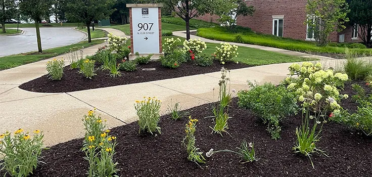 Commercial Property Landscapeing Maintenance Hinsdale, IL