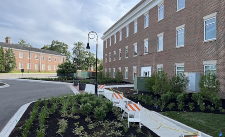 Commercial building exterior landscape design